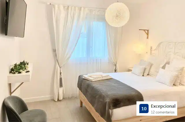 Habitación Maison Chic Bed and Breakfast en Busturia